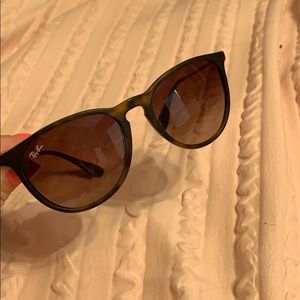 Matte tortoise shell ray bans